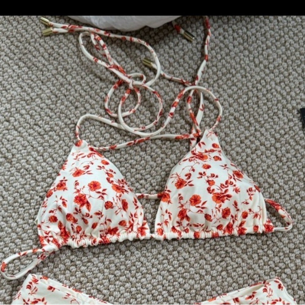 Monday Swimwear Bikini Top